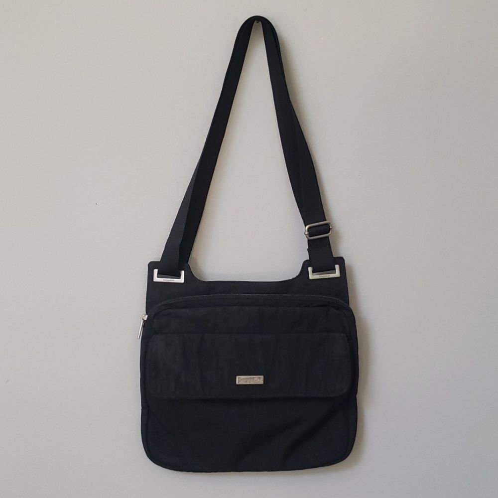 Baggalini Crossbody Slim Shoulder Bag Black Silver